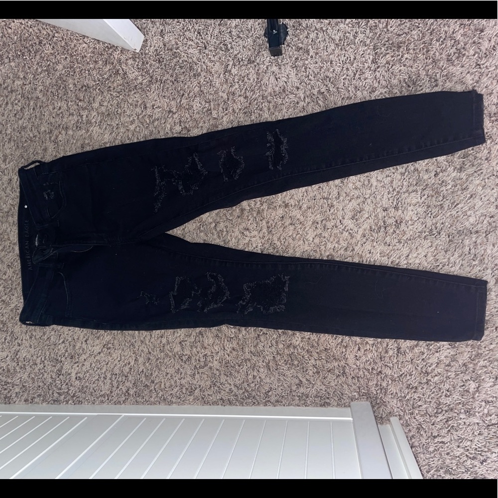 Black American Eagle Ripped Skinny Jeans